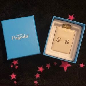 S letter earrings 10k gold